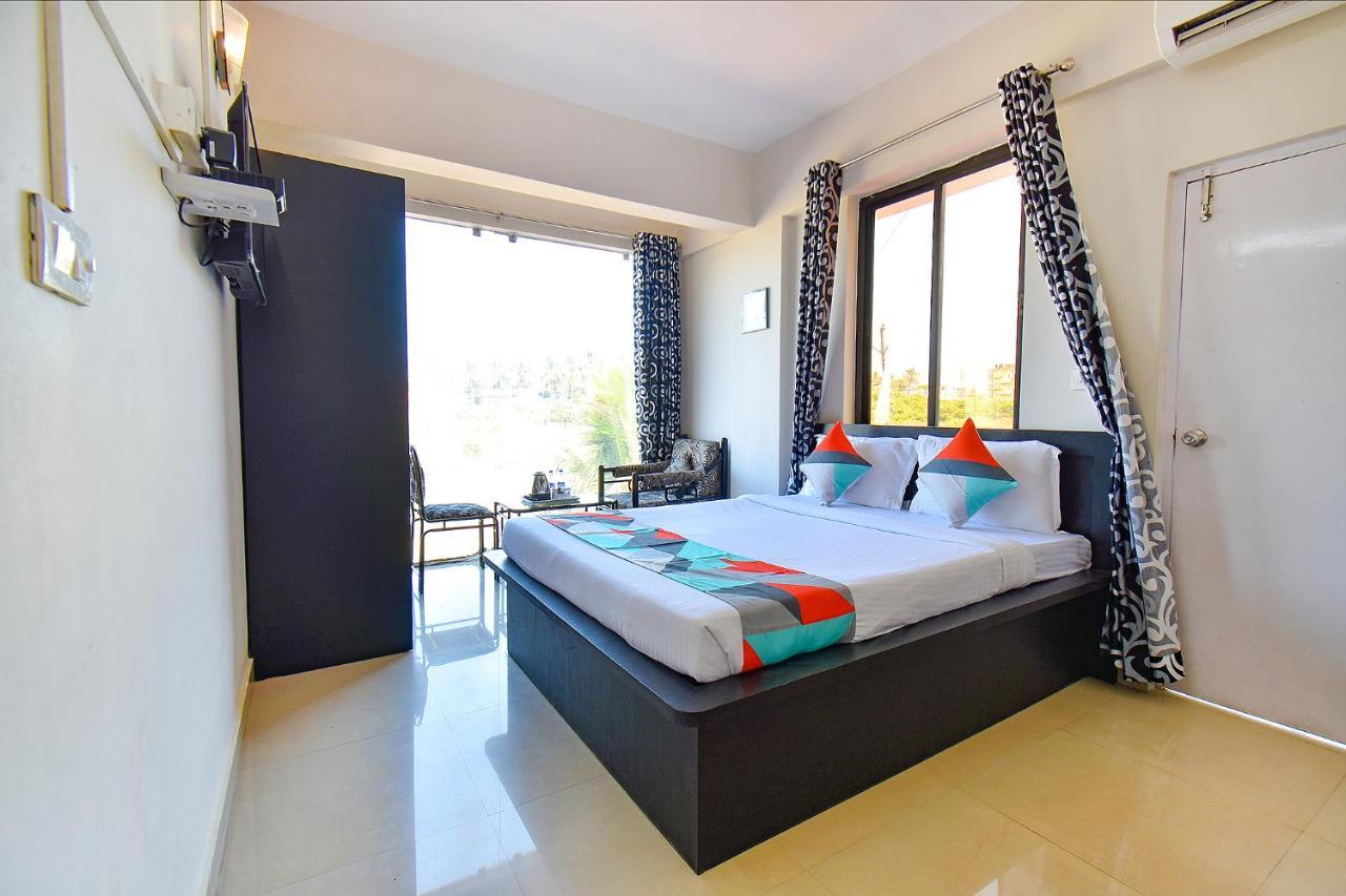 Hotel Fabexpress Kings, Airport *
